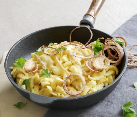 Käsespätzle sans cuillere min ()